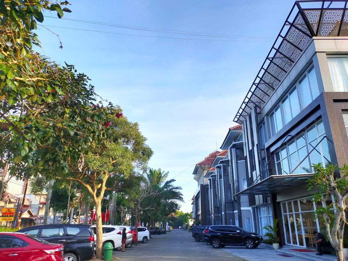 מלון סלמן Ramada By Wyndham Yogyakarta מראה חיצוני תמונה