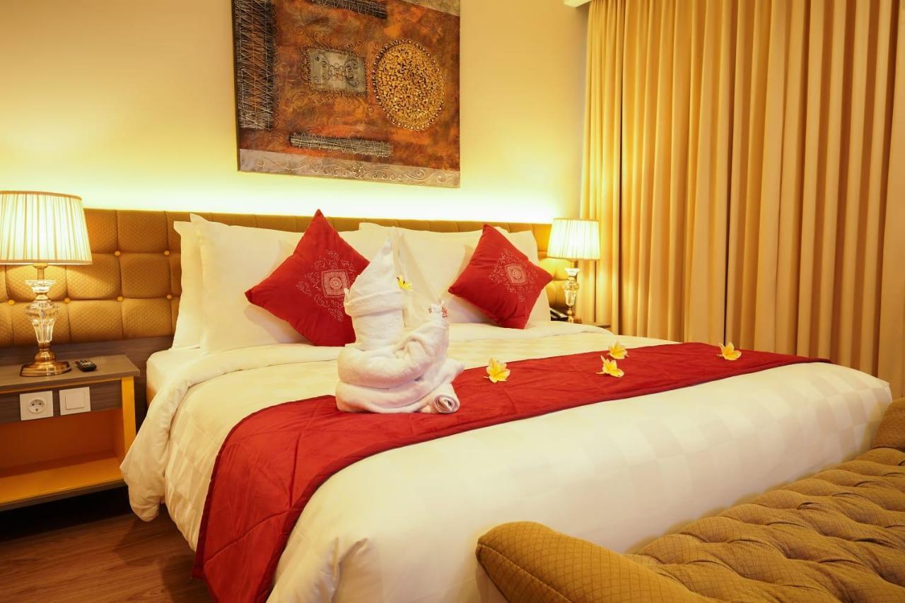 מלון סלמן Ramada By Wyndham Yogyakarta מראה חיצוני תמונה