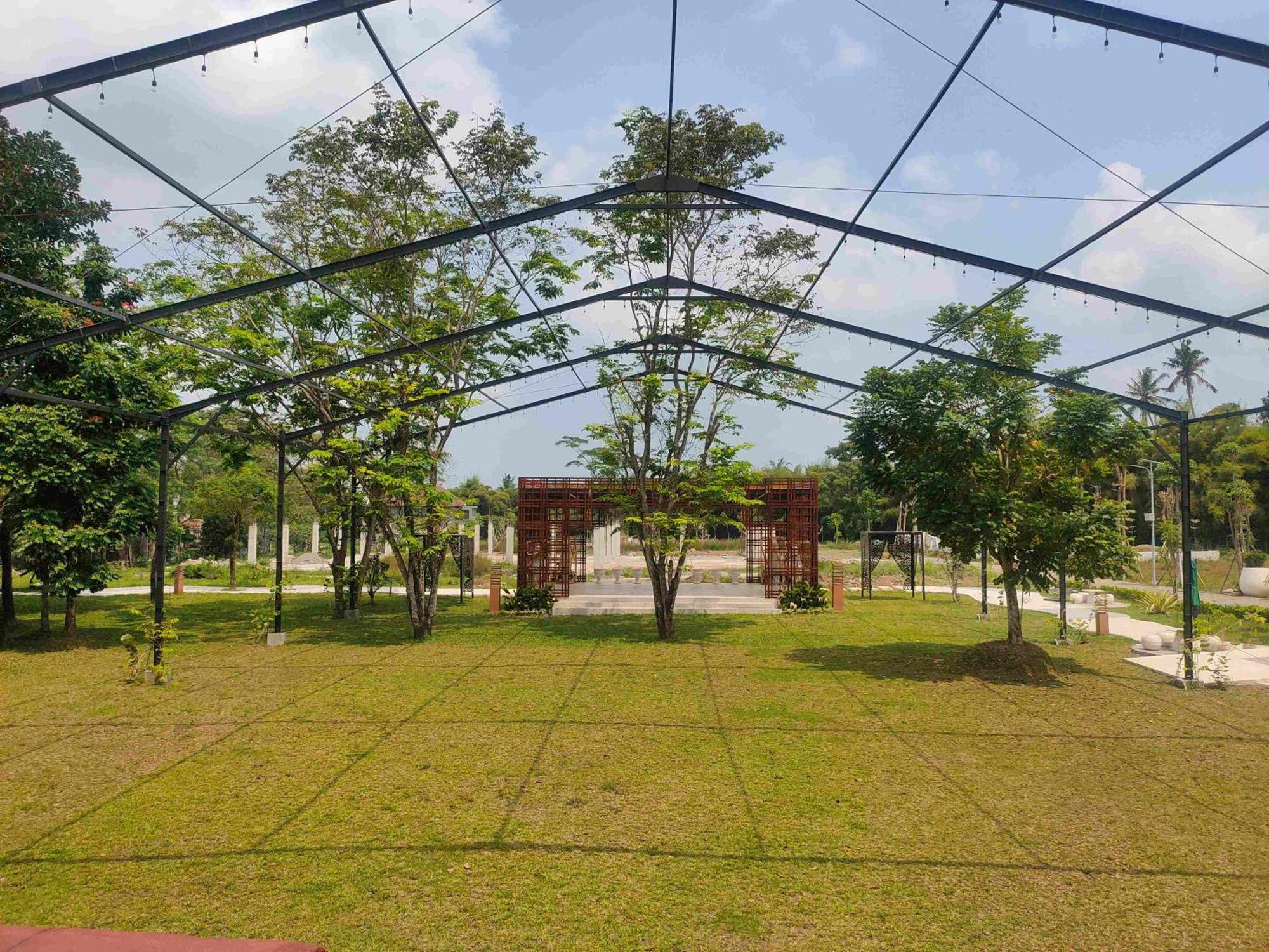 מלון סלמן Ramada By Wyndham Yogyakarta מראה חיצוני תמונה